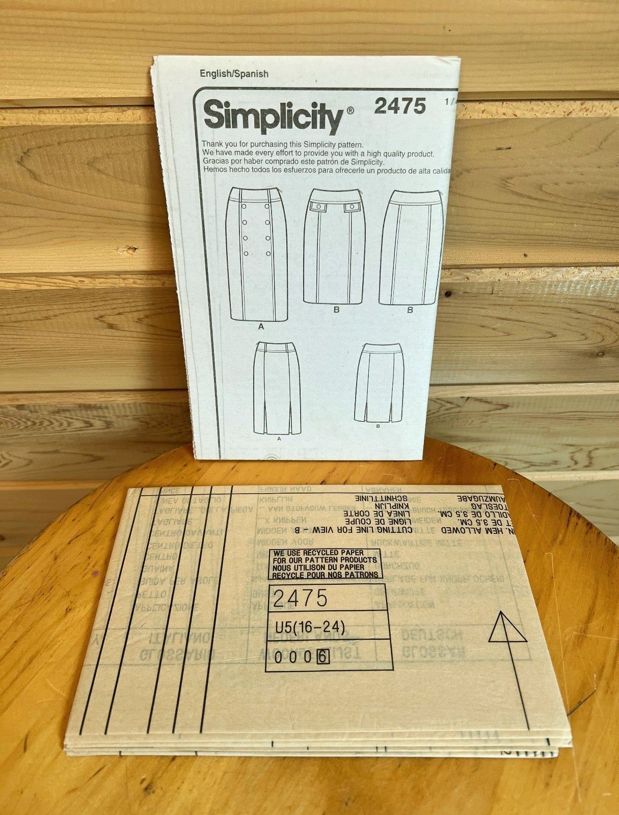 Simplicity Vintage Home Sewing Crafts Kit #2475 2009 Skirt Item image 2