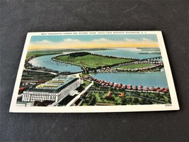 Washington Harbor and Potomac River - Washington, D.C. - Linen 1943 Postcard. - £11.10 GBP