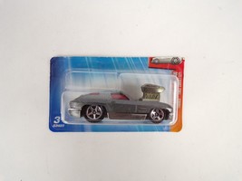 Hot Wheels Tooned 1963 Corvette 2004 093 First Editions Package Cut - $6.99