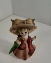 Vintage Girl With Umbrella And Large Bonnet Hat Figurine #5661 - £3.88 GBP