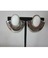 Vintage Silver Tone White Lucite Stone Clip On Earrings Pat 2733491 - £17.36 GBP