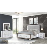 Mavela King Bed Set: Blue Corduroy Upholstered Panel, 2 Nightstands, Bench - $19,748.13 MXN
