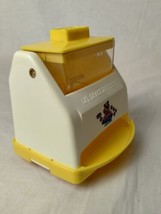 Vintage Playskool Baby - Li&#39;l Snack Dispenser - £19.45 GBP