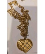 Avon 1987 Clear Rhinestone Quilted Fashion Heart Necklace 28&quot; clip Earri... - $489.25 MXN