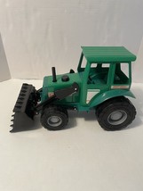 1998 MIGHTY WHEELS DIECAST GREEN FRONT LOADER BLUE RIDGE FARM GREAT TRACTOR - $20.40