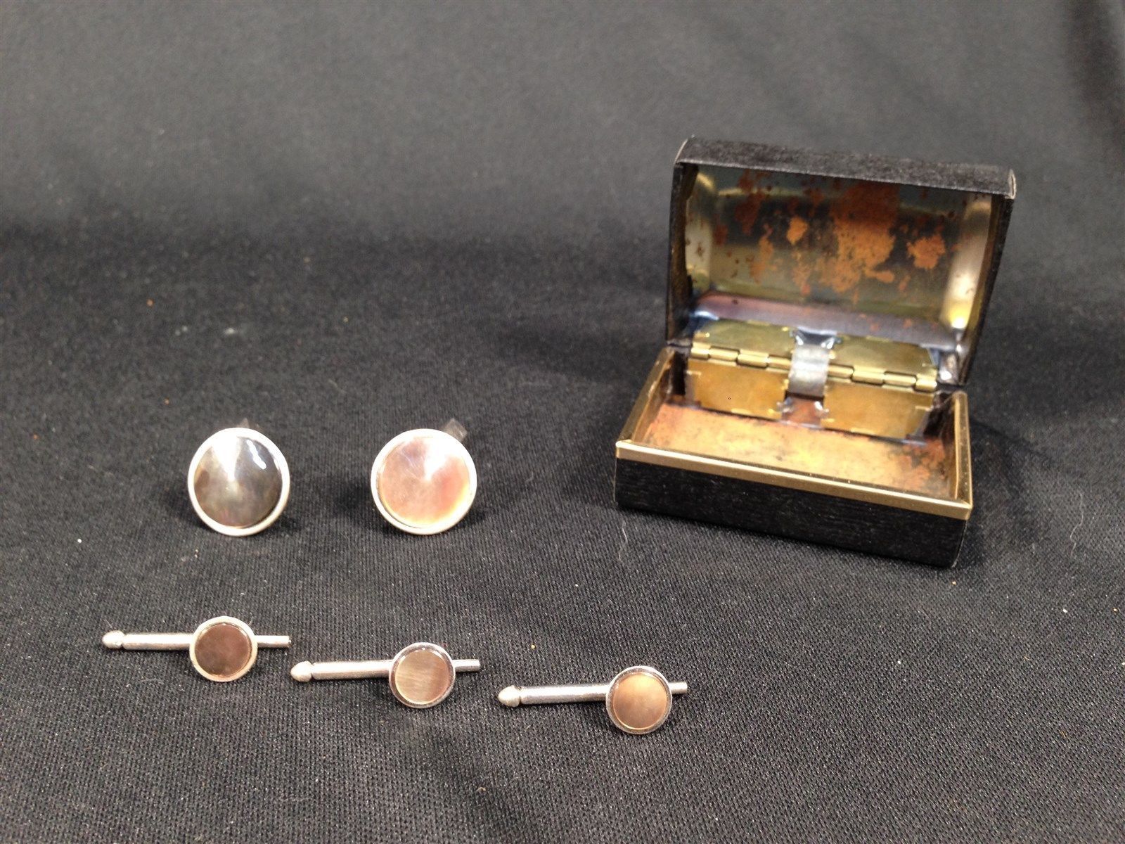 Primary image for Vintage Swank Cufflinks & Button Studs Set in Metal Box Cuff Links