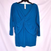 Women&#39;s Blue Twist Cross Front V Neck Top Size 1X - $18.14