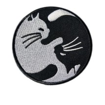 YIN YANG CATS IRON ON PATCH 3&quot; Round Embroidered Applique Black White Ze... - $92.47 MXN
