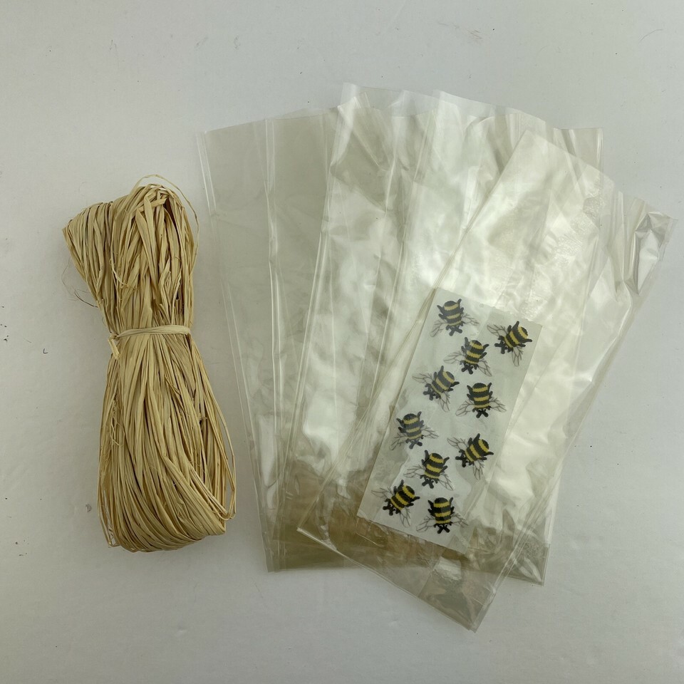 Hearth Song Bears n Bees Soap Making Casting Kit Model 2510 Bath Crafts Item image 4