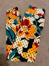 lularoe leggings OS One Size Floral Realistic Roses Purple Yellow Lime 2019 #89 - £14.86 GBP