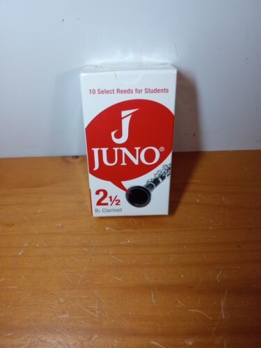 Primary image for Juno by Vandoren Bb Clarinet Reeds Strength 2 1/2 - Box of 10 Reeds (JCR0125)
