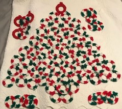 Handmade Vtg 80+ Crochet Knit Christmas Tree Craft Ornament Rings Red Whte Grn  - £23.43 GBP