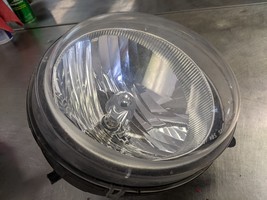 Passenger Right Headlight Assembly From 2007 Jeep Liberty  3.7 55157140AA - $39.95