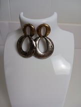 Vintage Two Tone Dangle Pierced Earring 2&quot; Unmarked - $168.20 MXN
