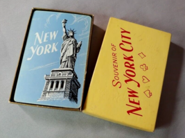 1940s New York City Statue of Liberty souvenir Playing Cards United States - £15.46 GBP