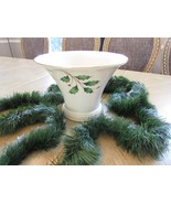 Lenox Large Centerpiece Bowl Holiday Holly &amp; Ivy 10&quot; - $65.82 CAD