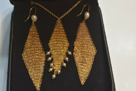 Tiffany &amp; Co 18K Yellow Gold Mesh &amp; Pearl Diamond Shape Earrings &amp; Neckl... - £2,868.99 GBP