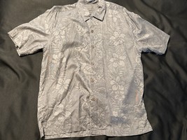 Tommy Bahama Men’s Silk Hawaiian Shirt Gray Floral Jacquard Button Front M - $406.05 MXN