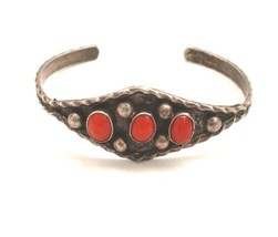 Native American Three Coral Stacking Sterling Silver Bracelet Cuff - $126.72
