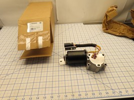 GM 89059688 Transfer Case Actuator Motor General Motors - $249.98