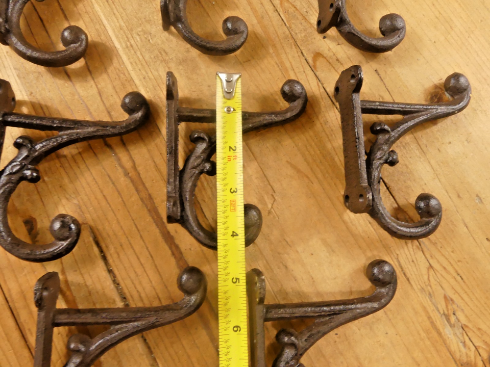 8 BROWN RUSTIC COAT HOOKS ANTIQUE STYLE CAST IRON 4.5" WALL DOUBLE RESTORATION ! Item image 6
