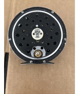 VINTAGE PFLUEGER MEDALIST 1498 FLY REEL, MADE IN AKRON OHIO USA - $61.91 CAD