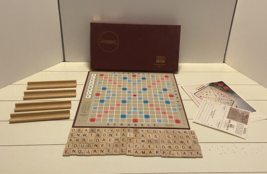 Vintage 1976 Scrabble Game Sechlow &amp; Righter USA - £18.25 GBP