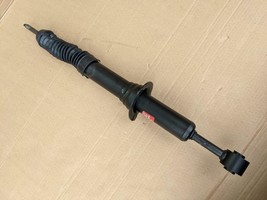 Genuine KYB Excel-G 2005-2015 Toyota Tacoma Front Strut 341340 - £54.26 GBP