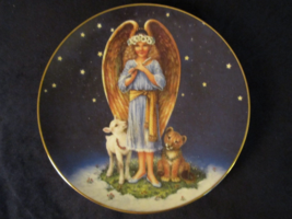 Angelic Innocence Collector Plate Lynn Bywaters Renaissance Angels Lion &amp; Lamb - £15.72 GBP