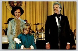 President Carter Rosalynn and Amy Inauguration Day Postcard F30 - £3.90 GBP