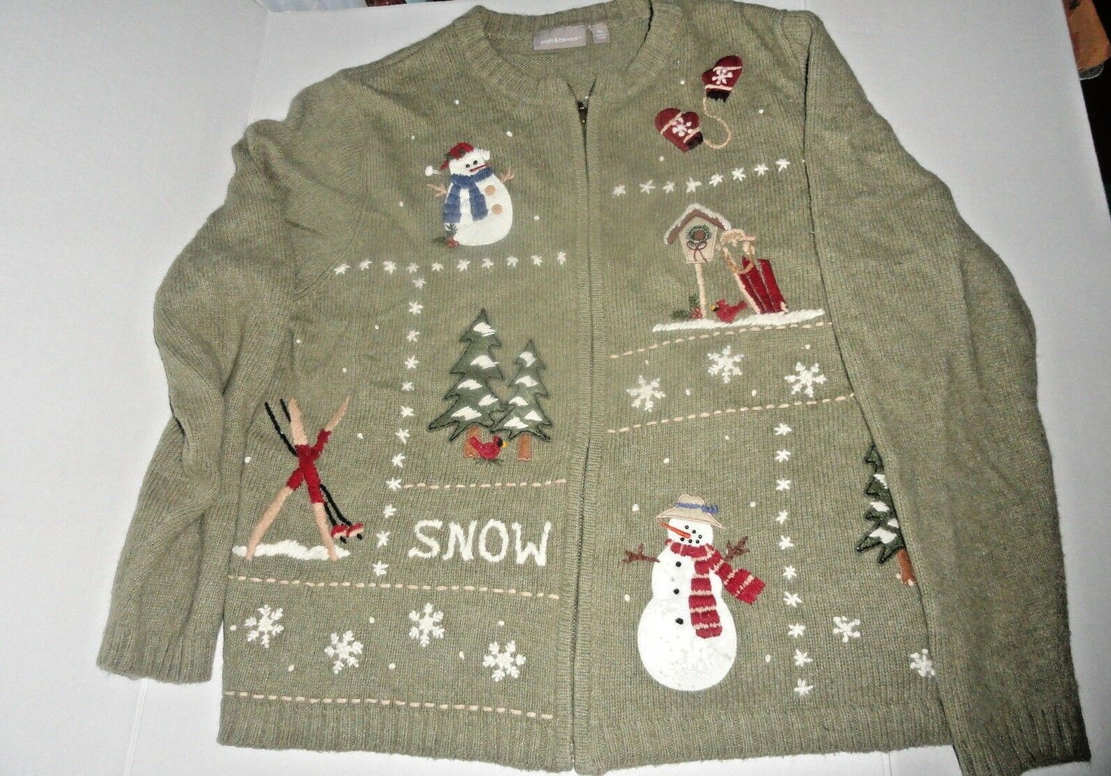 Primary image for Moss Green XL Christmas Sweater Appliqued Snowmen Embroidered Snow Flakes Skis