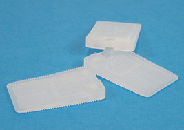 36 Hard Plastic Clear Wobble Wedges - Leveling Shims For Tables/Chairs - £16.70 GBP