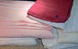 Vintage 100% COTTON TOWELS 2 big Bath towels 2 small 2 handtowels &amp; 4 wa... - $30.61