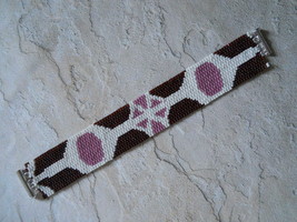 Bracelet: Pink, Burgundy, White Geometric Motif; Peyote Stitch, Tube Clasp - £31.17 GBP