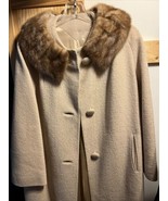 DUMAS California VTG Womens 22.5x40 Beige USA  Wool Mink Collar 3 Button... - $203.10 CAD