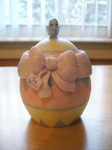 Precious Moments 2001 &quot; #104849&quot; HATCHED WITH LOVE&quot; EASTER TRINKET EGG - £12.64 GBP