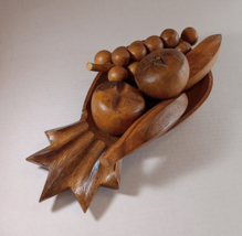 Pineapple Wooden Fruit Bowl Hand Carved Wooden Fruit Centerpiece 6 Piece Vintage - £18.77 GBP