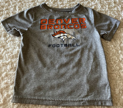 Denver Broncos Football Boys Gray Orange Athletic Short Sleeve Shirt 2T - $8.33