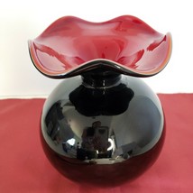 Black And Red Cased Hand Blown Art Glass Vase - £25.42 GBP
