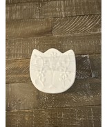 Unbranded White Tulip Trinket Tray - $24.63