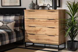 Edel Industrial Oak and Black Metal 4-Drawer Dresser - $8,928.62 MXN