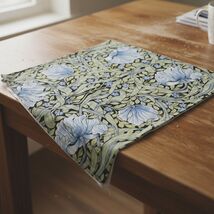 Vintage William Morris Floral Peel &amp; Stick Wallpaper 17.3x9.8ft Green/Bl... - $48.76 CAD