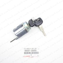 New Genuine Toyota 89-95 4Runner Pickup Ignition Switch Lock Cylinder &amp; ... - $120.26