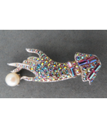 Vtg AB Rhinestone Hand Brooch Red Tone Faceted Silver Tone Base Metal Fa... - $54.29 CAD