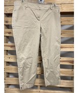 New York &amp; Co Tan Khaki Flat Front Capri Pants Woman&#39;s Size 12 Casual KG - $20.35 CAD
