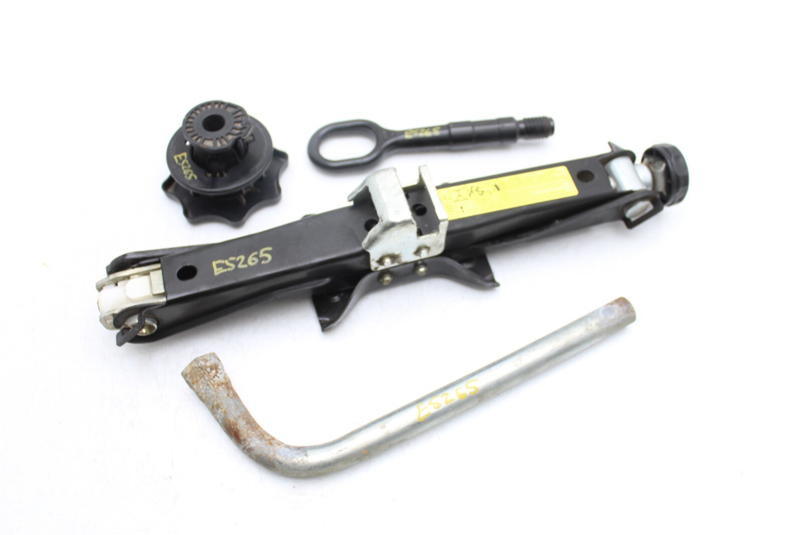 08-13 AUDI A5 S5 EMERGENCY SPARE TIRE TOOL KIT TOW HOOK JACK E5265 - $79.95