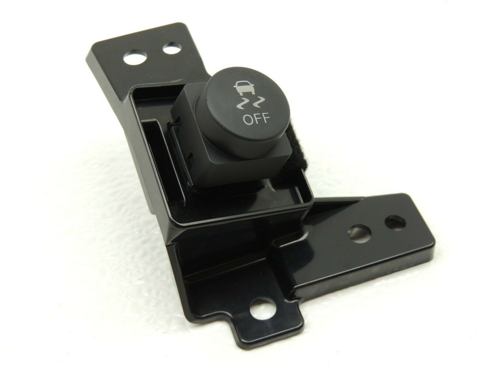 2015 Nissan 370Z Nismo Traction Control Switch Button W/ Bracket Factory -906 - £13.59 GBP