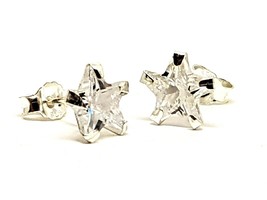 Star Cubic Zirconia Earrings Pair of 925 Sterling Silver Crystal Studs &amp; Boxed  - $18.83