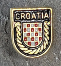 Croatia Shield European Crest Coat of Arms Travel Vintage Souvenir Lapel... - £9.42 GBP