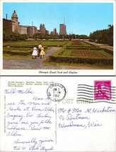 Illinois Chicago Grant Park &amp; Skyline Posted 1962 to Woodman WI Vintage Postcard - £7.53 GBP